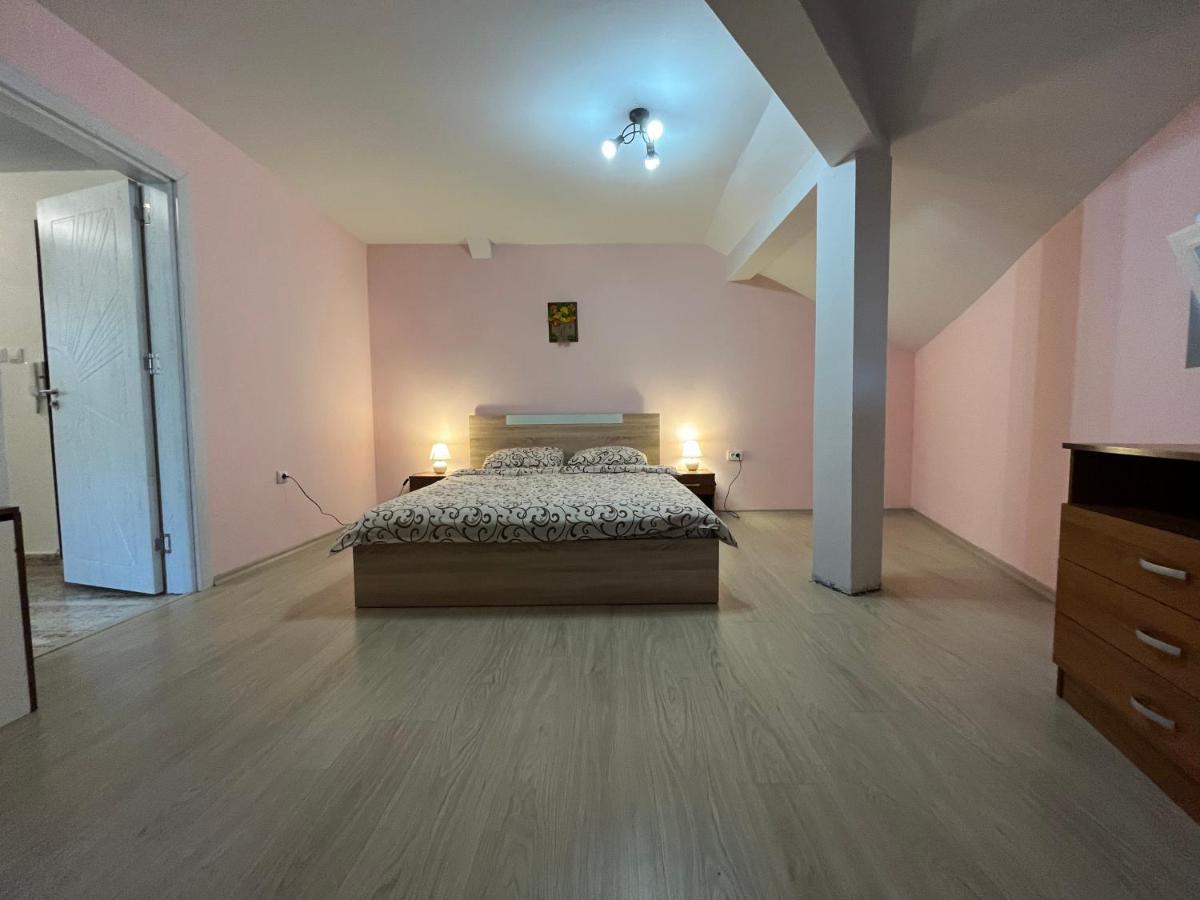Apartment Happy Holiday Lazur Burgas Exterior foto